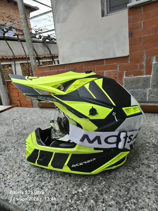 Каска за мотор acerbis