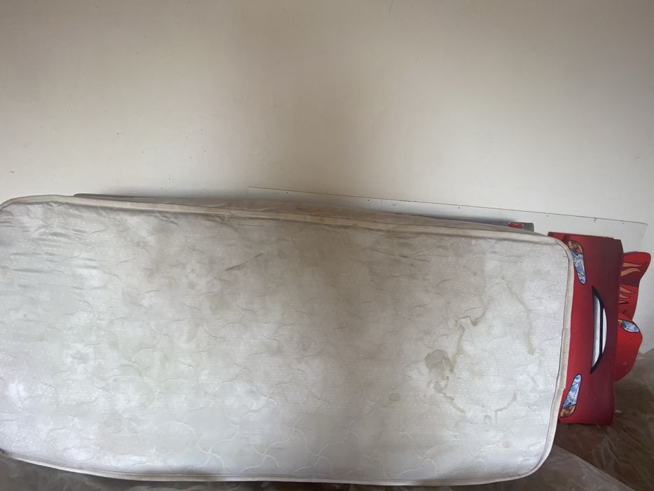 Кровать В нормальном состоянии