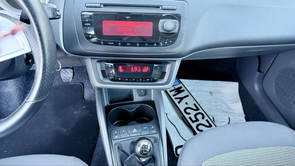 Seat Ibiza 4-1.6TDI-105k.c. На части Сеат Ибиза 4