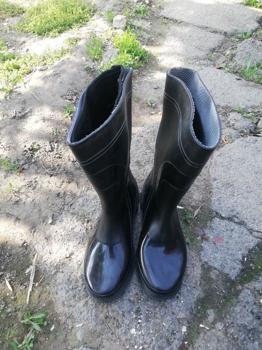 Обувь сапоги резинрвые