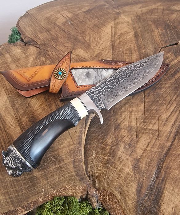 Ножове ръчна изработка *Дамаска стомана,еленов рог,абанос,тюркоаз*