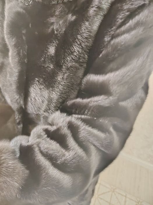 Шуба 56-58 р. р.