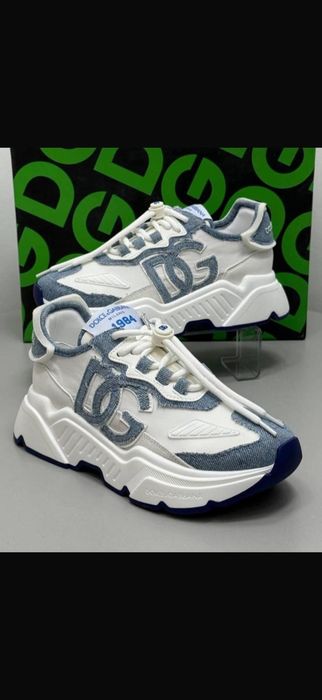Adidași Dolce Gabbana