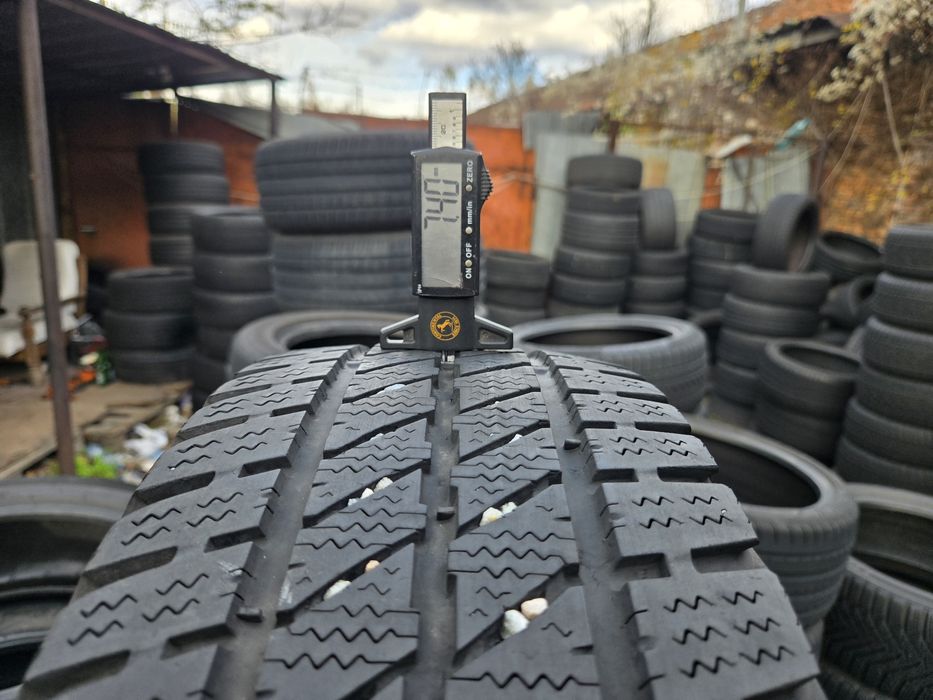 2бр. 205 65 16С Viking зимни.