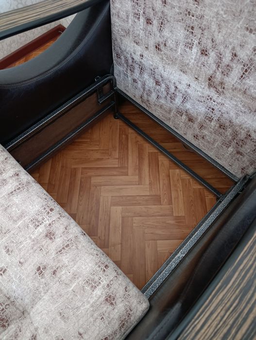 Диван и кресло - кровать