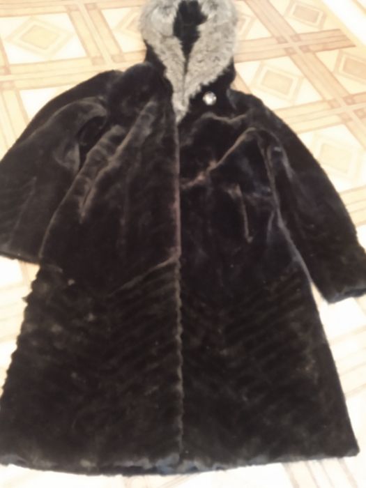 Шуба женская мутон