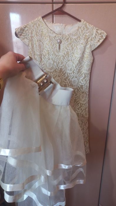 Платья детские праздничные