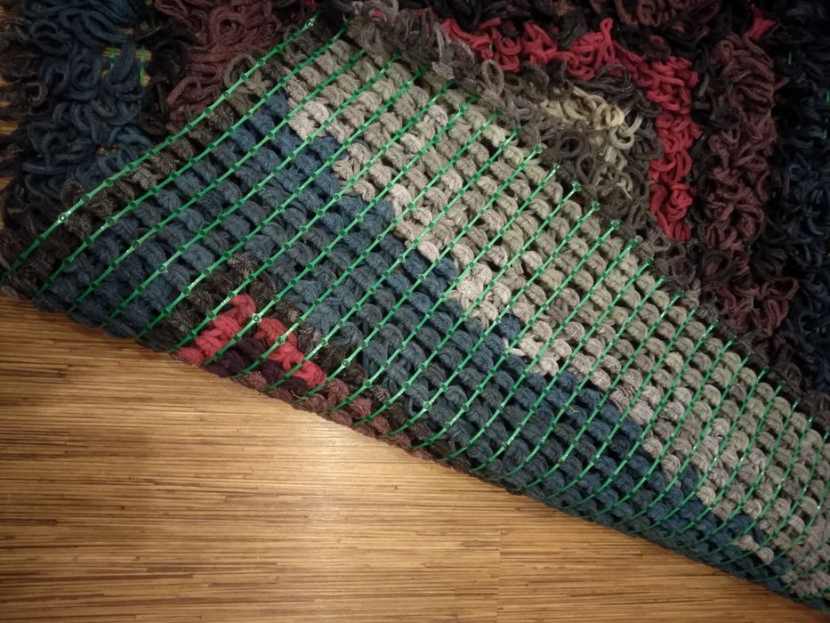 Продам напольный коврик.