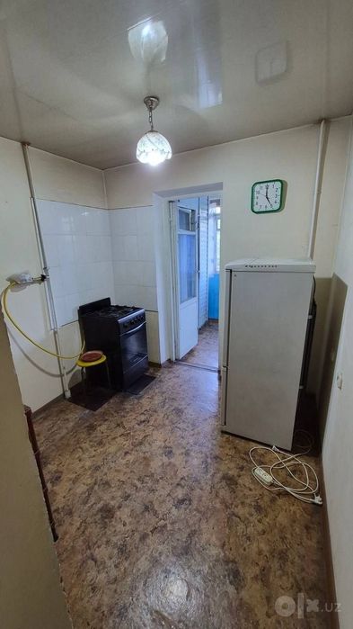 Продаю  квартиру 1/4/5