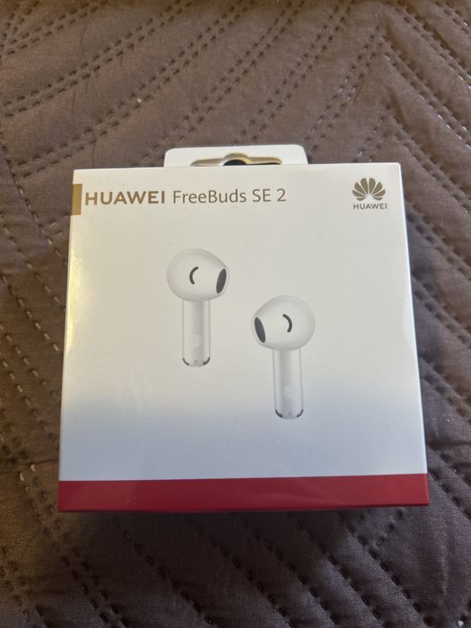 Casti Huawei sigilate