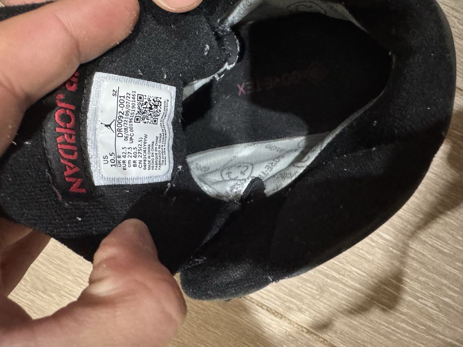 продам кроссовки air jordan 5 gore tex