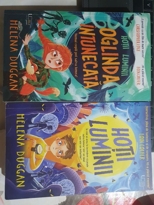 Hotii luminii de Helena duggan