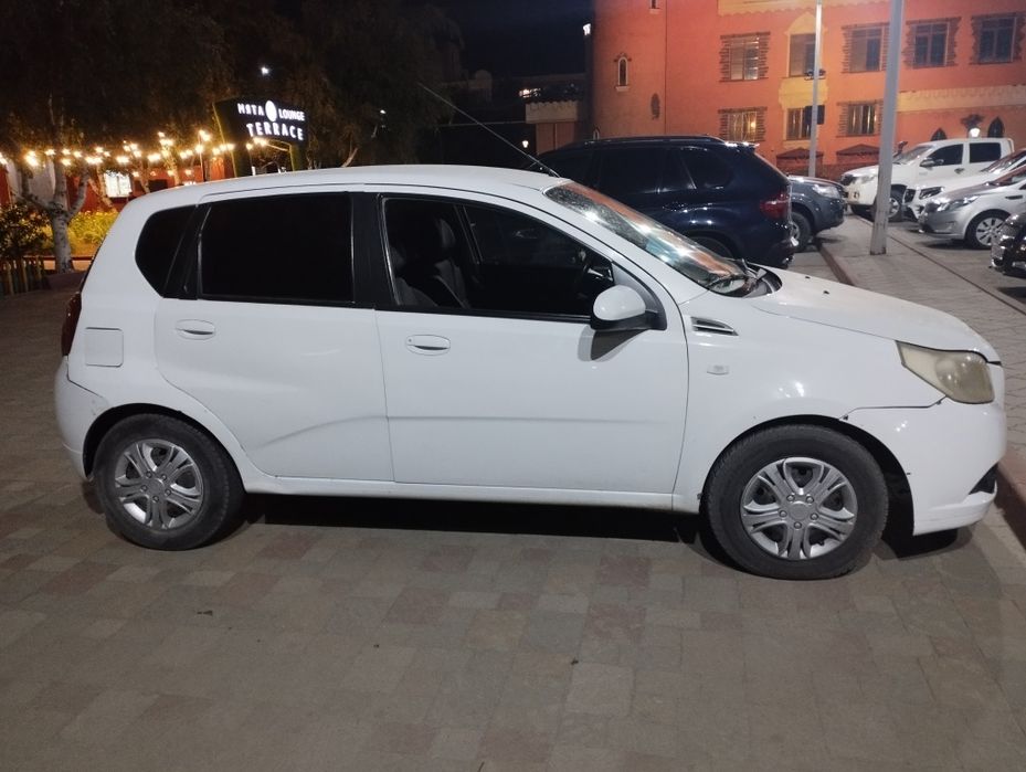 Продам Шевроле Авео 1,6