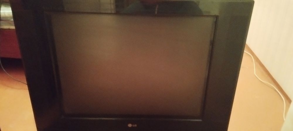 Телевизор 72 диагональ