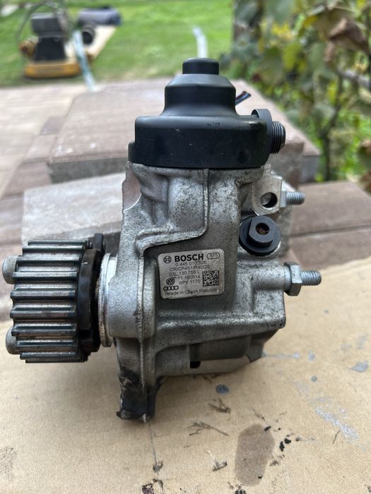 Pompa inalta presiune  2.0 tdi 0445010526/03L130755L
