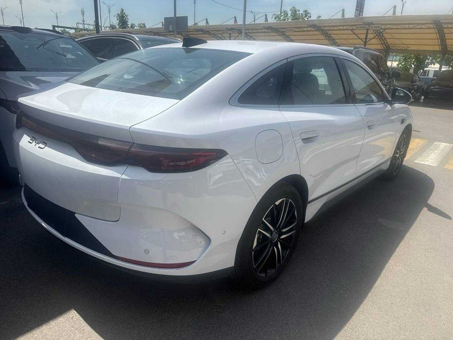 BYD QIN L 545 Запас хода 2025 с пробегом