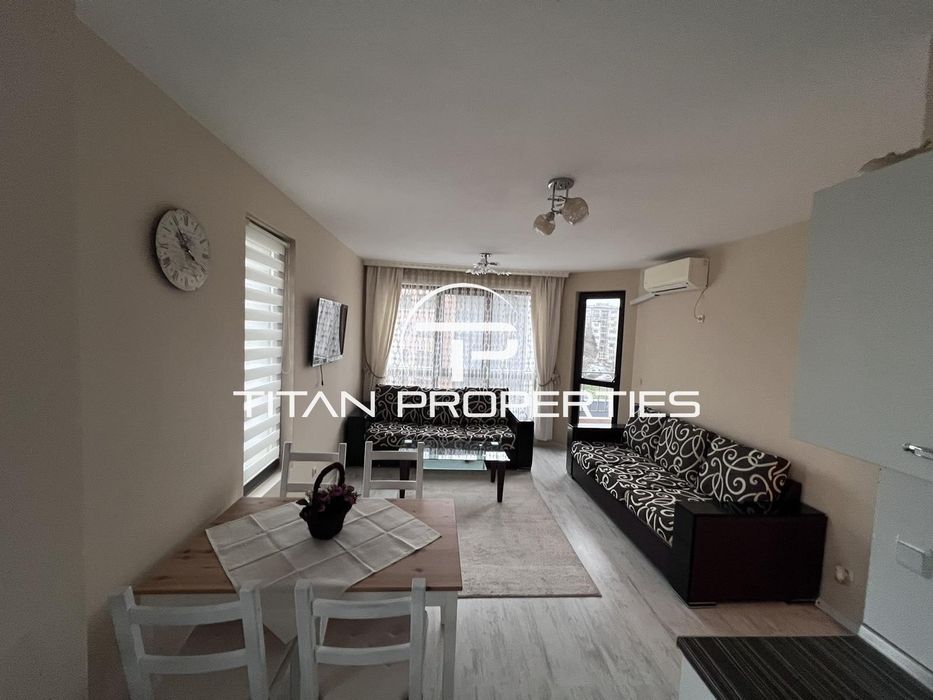 Дава се под наем Тристаен апартамент в Бургас, Изгрев - 92 кв.м за 612 € - Снимка #2