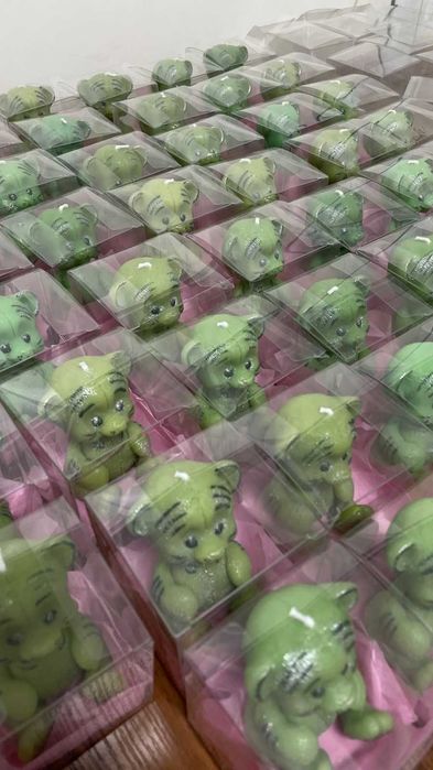 Прозрачные коробки, тойбастар