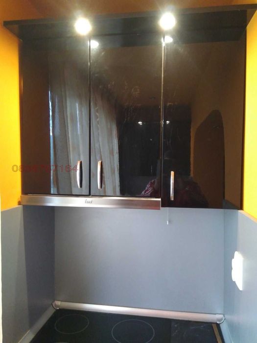 Дава се под наем Тристаен апартамент в Перник, Център - 62 кв.м за 438.6 € - Снимка #11