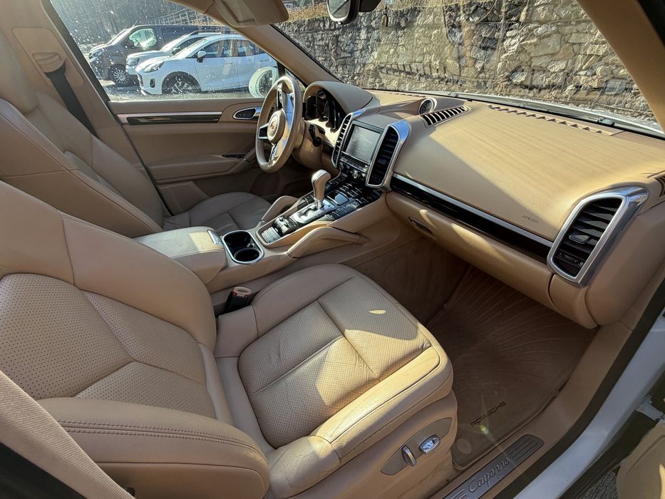 Porsche Cayenne 3.0 Diesel 262 CP 2016 Facelift