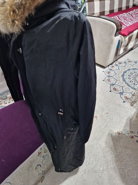 Парка куртка сатылады