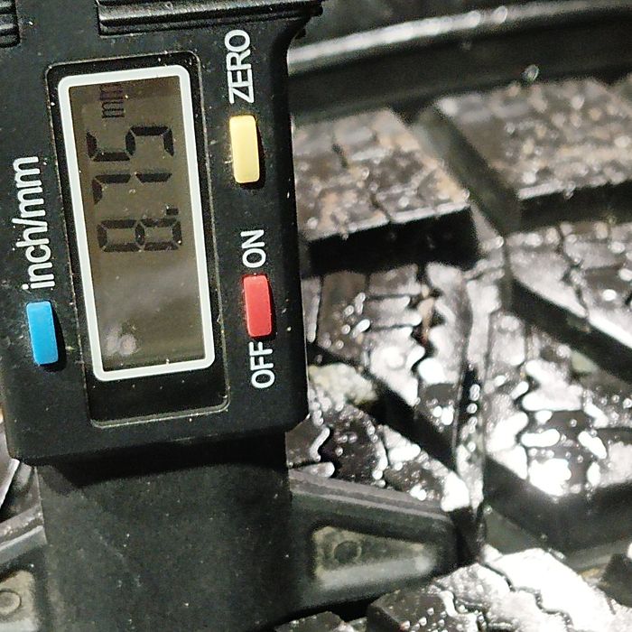 Хюндай ИХ 35 джанти оригинални с зимни гуми Кумхо