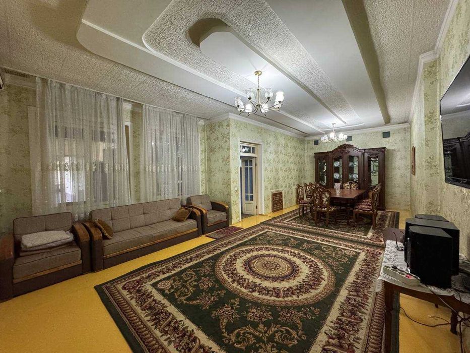 Продается Дом 203 м2, 6 соток, Олтинтопган, завод Кока Кола (87648)