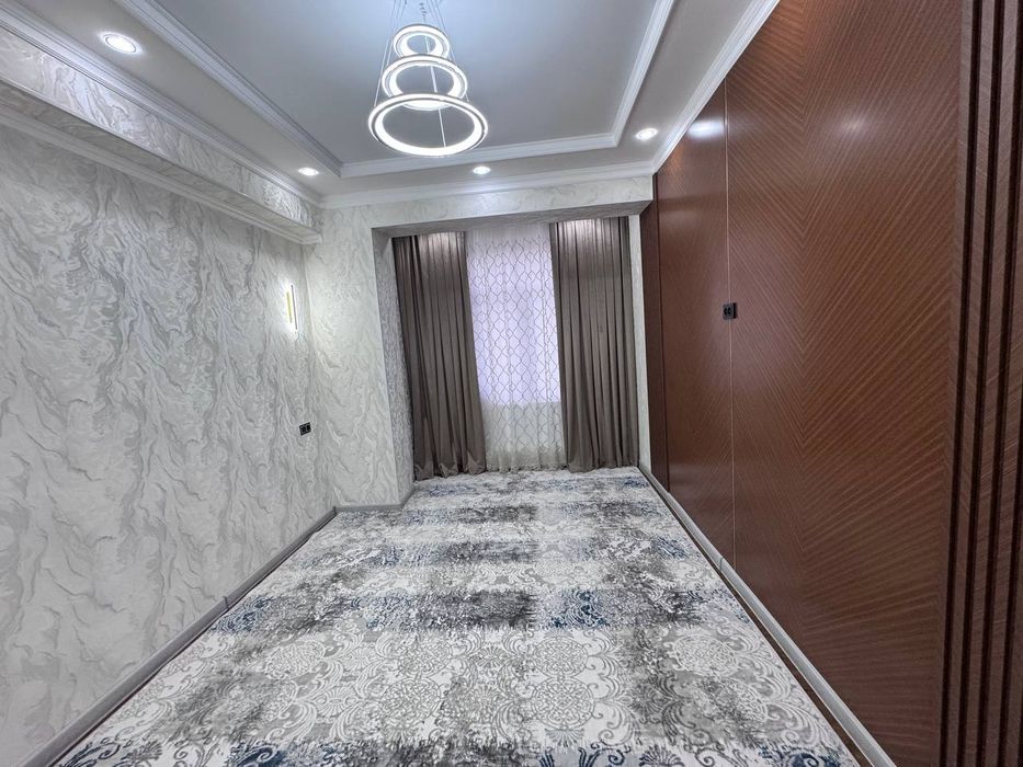 Terakzordan 3 xonalik kvartira sotiladi 90m² yangi remont