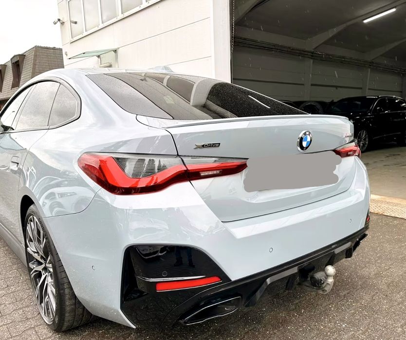 BMW M440i x Drive