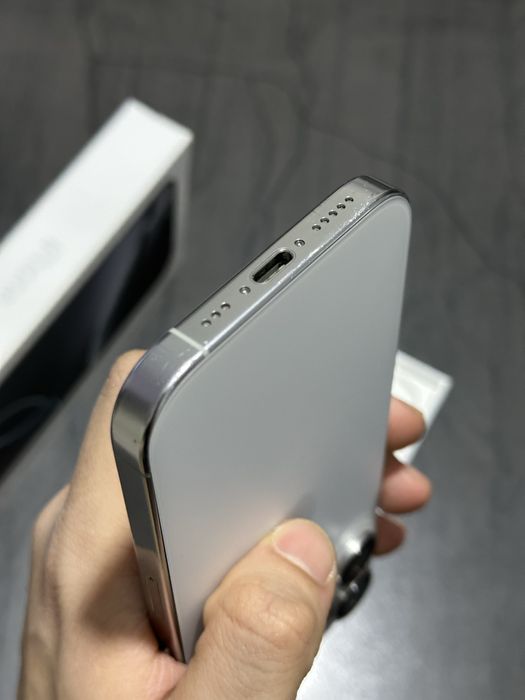 iPhone 16 Pro 256GB White Titanium !