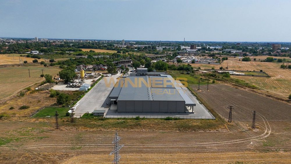 Склад в Пазарджик-Промишлена зона площ 2500 цена 13500