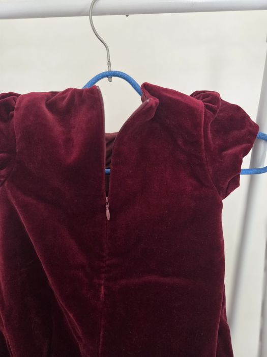 Продам шикарное платье