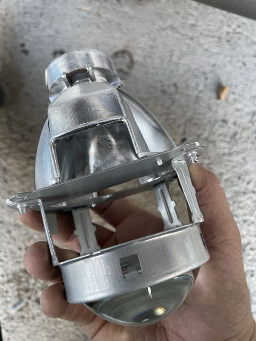 Линза на тайота камри 40,45