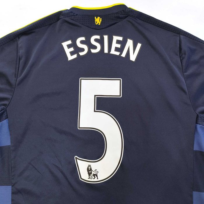 Chelsea Away Shirt Essien #5 - 2009 - 2010 M размер