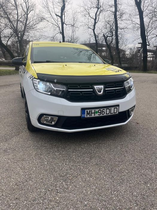 Vând firma taxi cu mașina Dacia logan ,motor 1.0 l , gaz omologat 2020