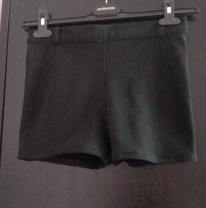 Лот от пухена блузка с къси панталонки