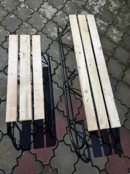 Sanie plastic pentru bebelusi cu spatar și fară spătar , și din lemn .