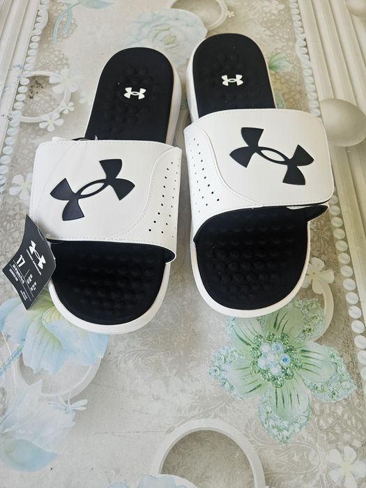 Under Armour Шлёпанцы
