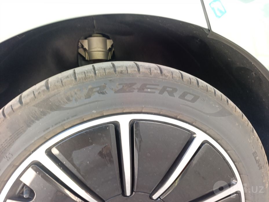Huawei  Aito M5 AWD