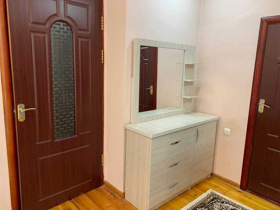 На Ц-1 сдается в аренду своё 4 ком. кв.