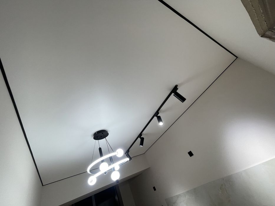 натяжные потолки под ключ