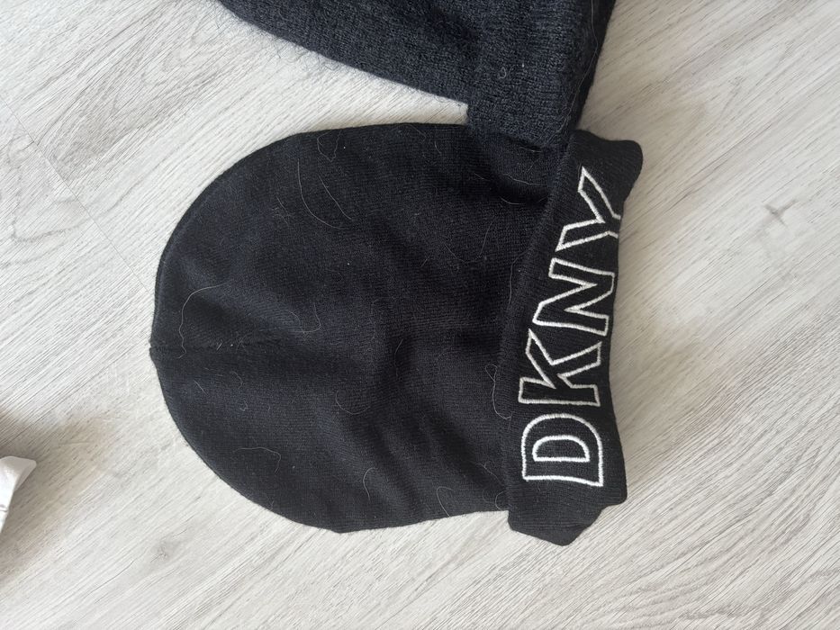 блузи и шапки