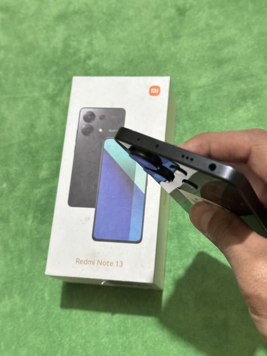 Redmi note 13 8/256 idial