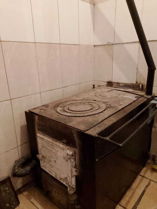 Продам 2х ком квартиру Якоре