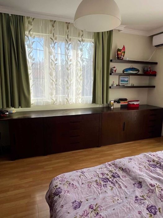 Дава се под наем Къща в Банкя - 210 кв.м за 1300 € - Снимка #11