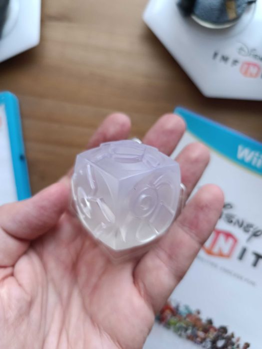 WiiU Disney Infinity Seturi complete cu joc bază portal figurine