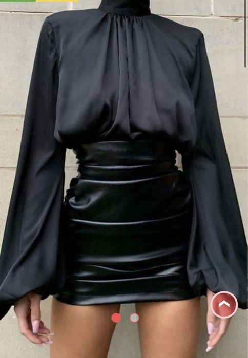 Rochie de seara , elegantă .