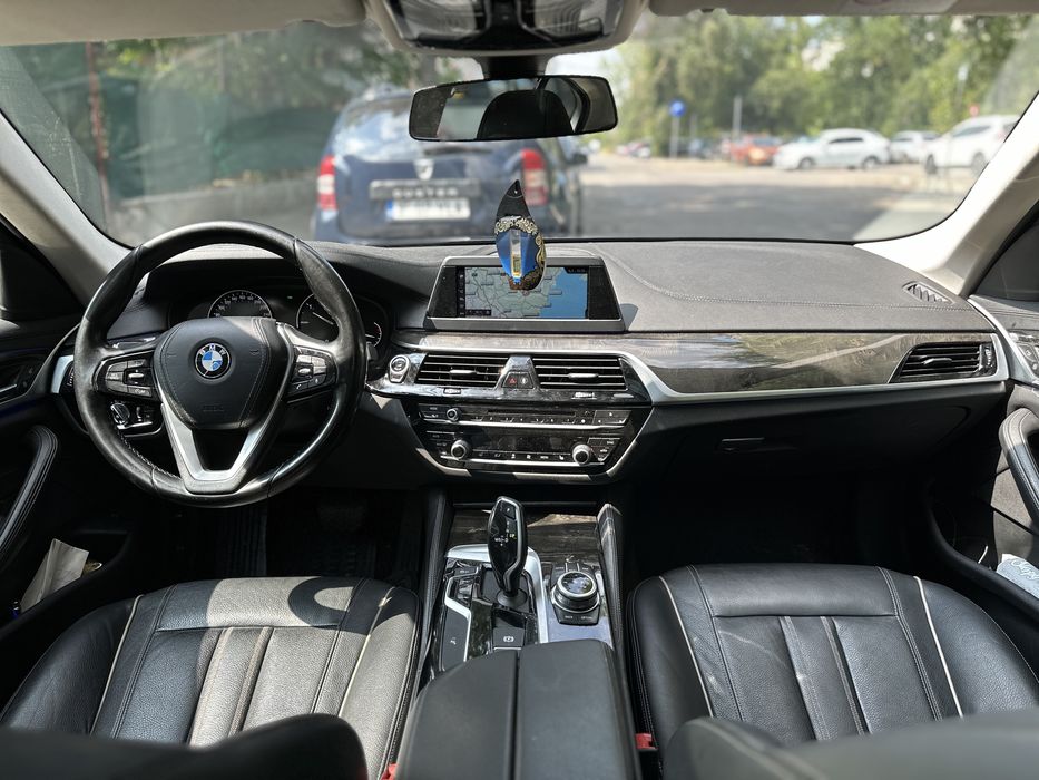 BMW 520d Luxury Line Model 2022 PRET FIX