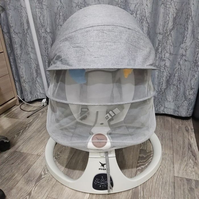 Шезлонг детский в отличном состоянии