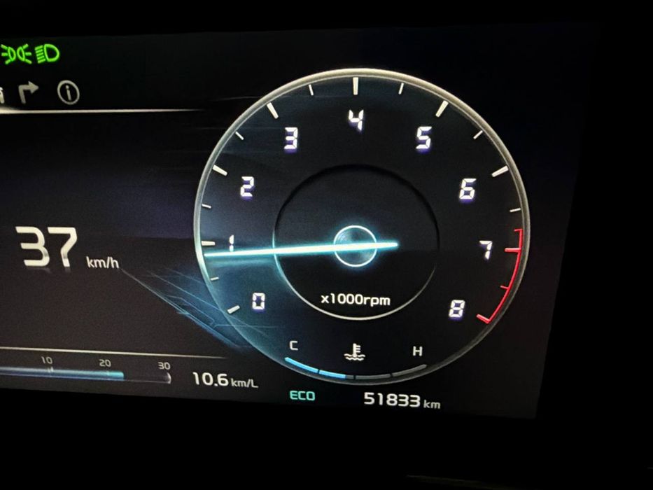 Kia karnival hi lioomusine srochni 40.500